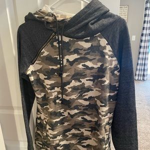 MindyMaesMarket Doublehood